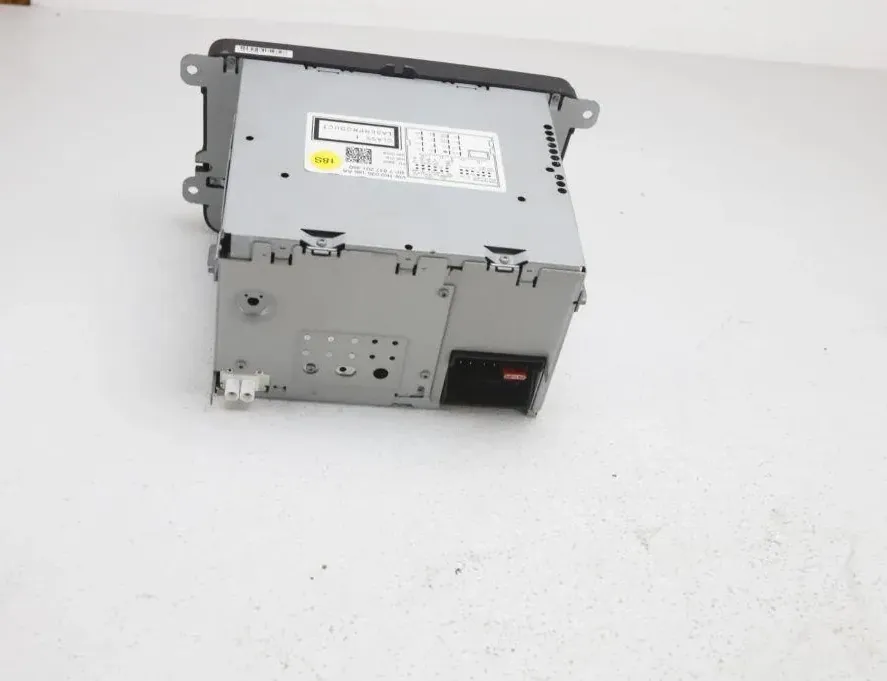 VOLKSWAGEN Passat B6 (2005-2010) Music Player With GPS 1K0035186AA 33298294