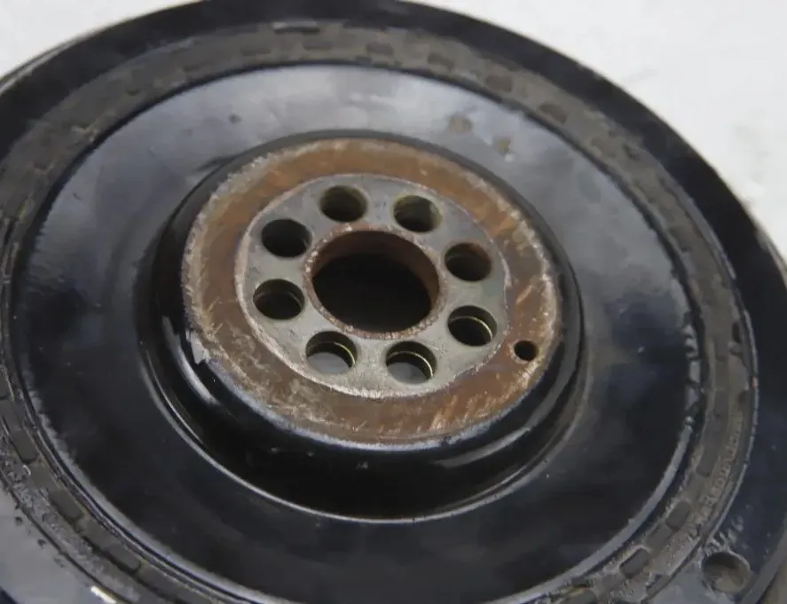 AUDI A6 C6/4F (2004-2011) Kloķvārpstas skriemelis 059105251BQ 33298545