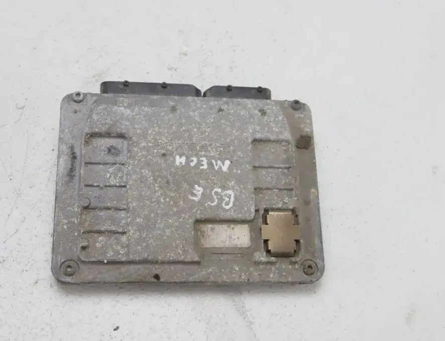 VOLKSWAGEN Golf 8 generation (2019-2023) Engine Control Unit ECU 06A906033EM 33299361