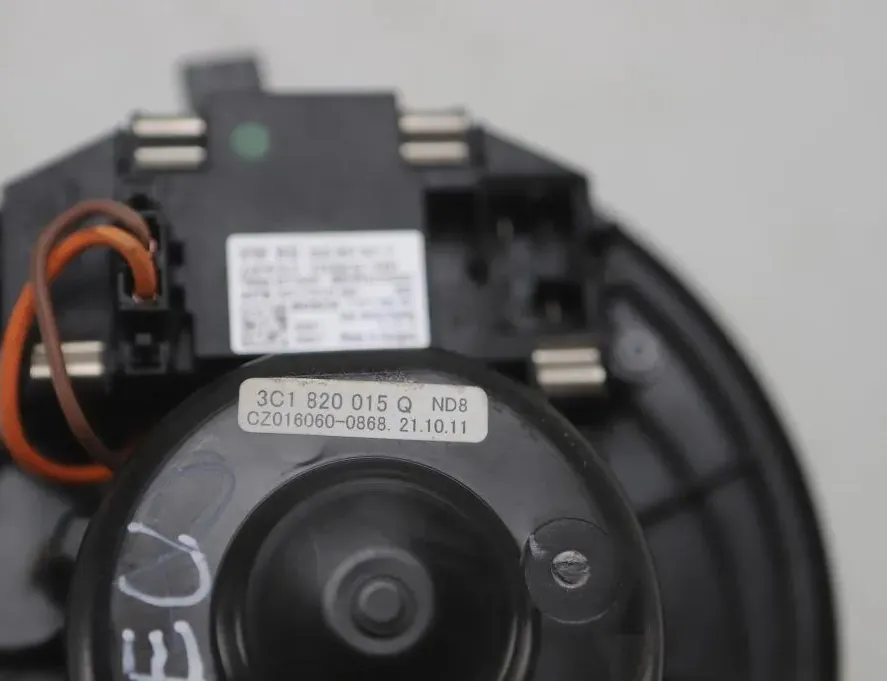 VOLKSWAGEN Passat B7 (2010-2015) Печка салона 3C0907521F,3C1820015Q 33299716