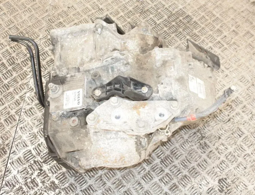 VOLVO V70 2 generation (2000-2008) Коробка передач 31259368,P31259368 33302288