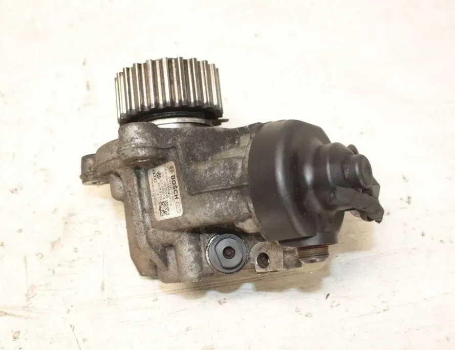 VOLKSWAGEN Golf 8 generation (2019-2023) Degvielas iesmidzināšanas komplekts 04L130755D,04L130277E 33302779