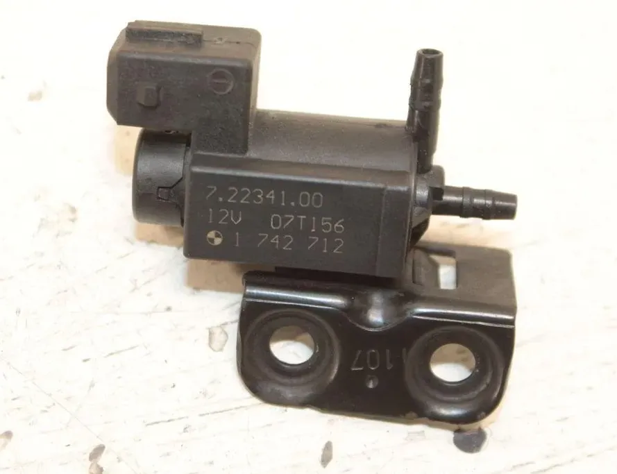 BMW 1 Series E81/E82/E87/E88 (2004-2013) Solenoid Valve 722341 33303279