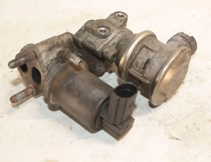 AUDI A3 8P (2003-2013) Егр клапан 06A131166E 33304452