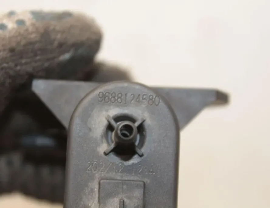 FORD C-Max 2 generation (2010-2019) Solenoīda vārsts 9688124580 33306367