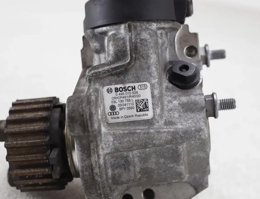 VOLKSWAGEN Passat B7 (2010-2015) Degvielas sūknis 03L130755L 33306438