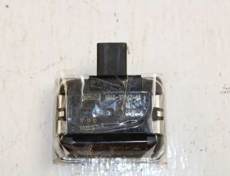 FORD C-Max 2 generation (2010-2019) Rain Sensor 8A6T17D547BA 33397470