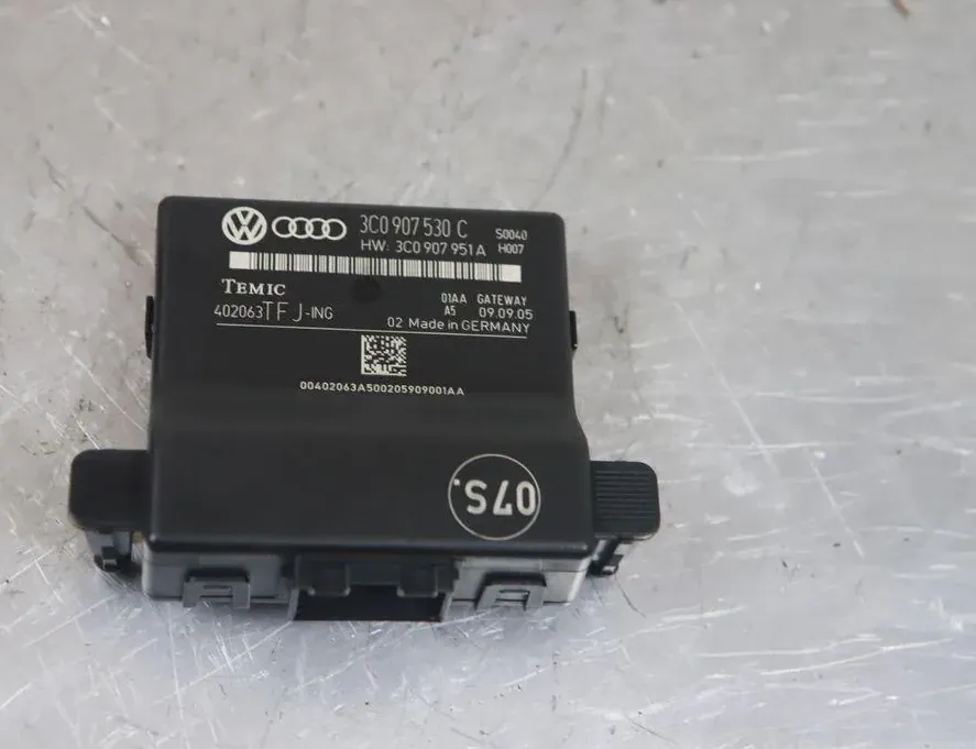 VOLKSWAGEN Passat B6 (2005-2010) Gateway блок 3C0907530C 33398042