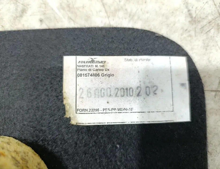 MASERATI Levante 1 generation (2016-2024) Labās puses bagāžnieka apdare 081574806 34392053