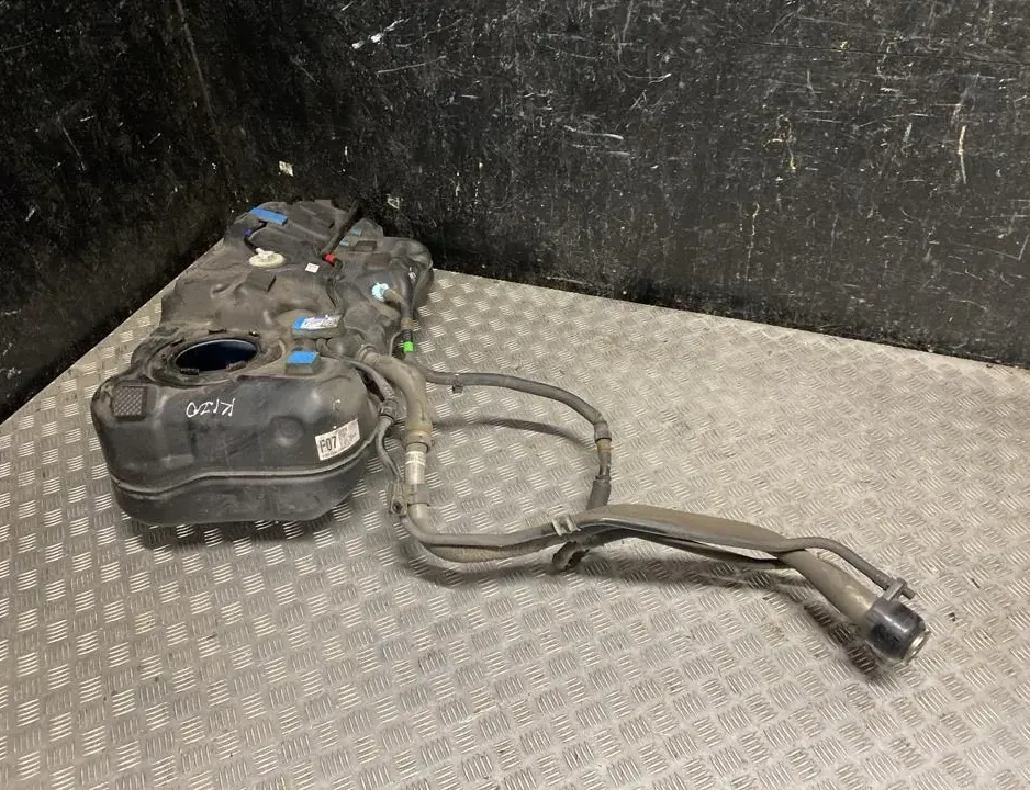 HYUNDAI Kona 1 generation (2017-2024) Degvielas tvertne 31100BE310 34371971