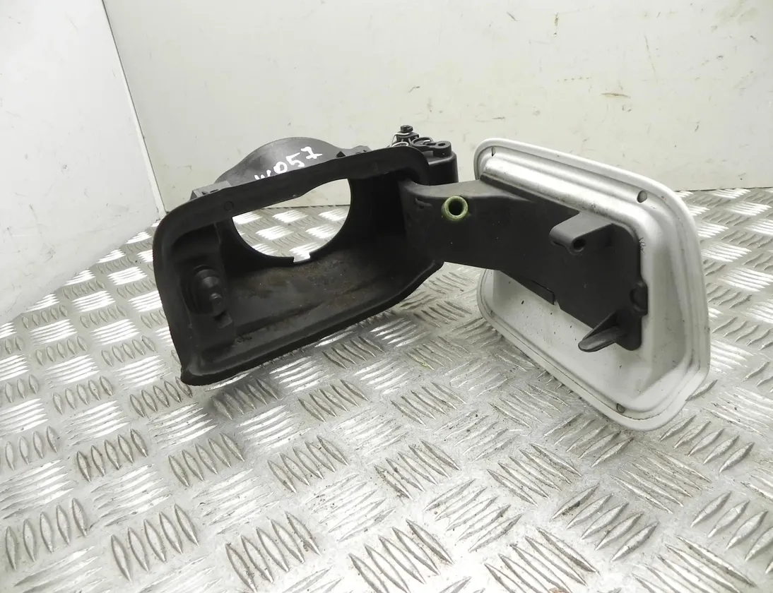 BMW 7 Series F01/F02 (2008-2015) Degvielas tvertnes vāciņš 7184080 23458933