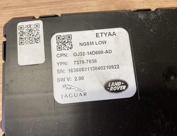 LAND ROVER Range Rover Evoque L538 (1 gen) (2011-2020) Priekšējā kreisā sēdekļa vadības bloks GJ3214D600AD 33474270