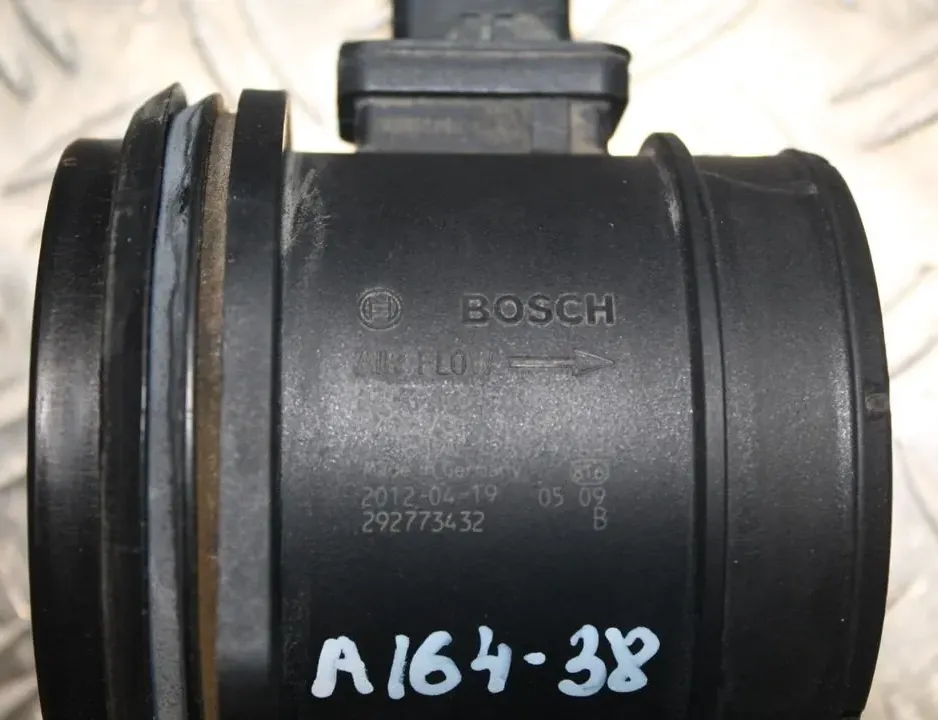 VOLVO S60 2 generation (2010-2020) Воздухомер воздушного фильтра 30785472 33493512