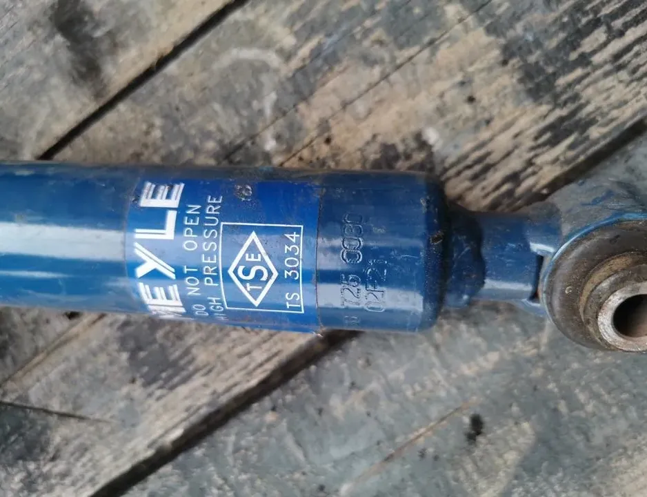 MERCEDES-BENZ C-Class W205/S205/C205 (2014-2023) Aizmugurējais kreisais amortizators 0267250030,MEYLE 33509864