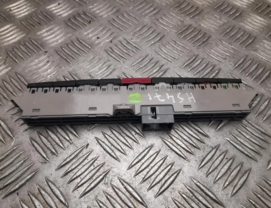 IVECO Daily 6 generation (2014-2019) Switches 5805361841 33550076