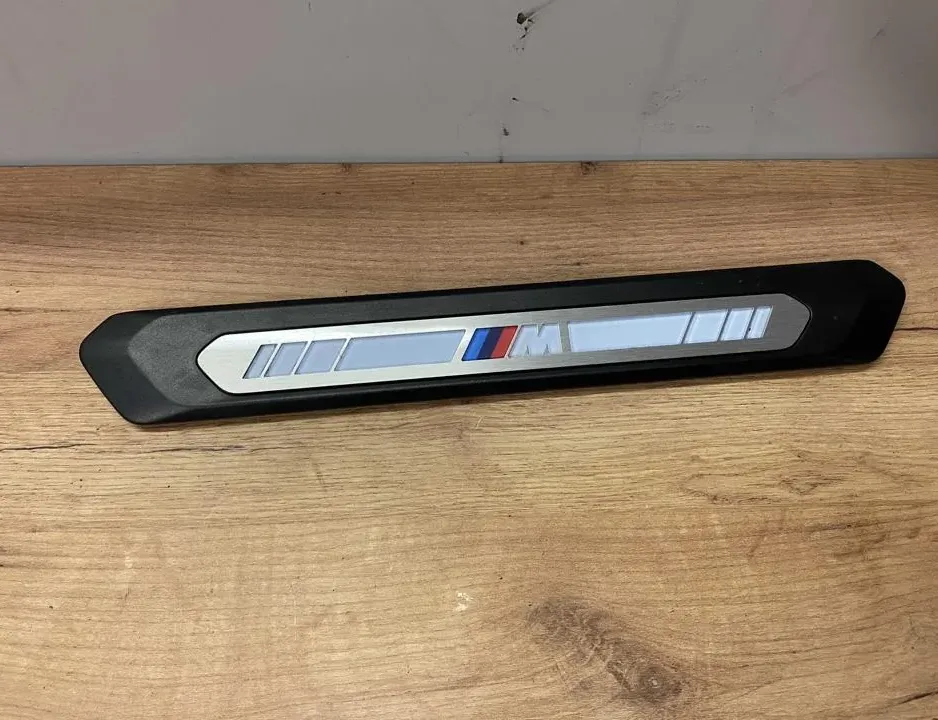 BMW iX3 1 generation (G08) (2020-2024) Aizmugurējā kreisā sliekšņa apdare 5A0C896 33554835