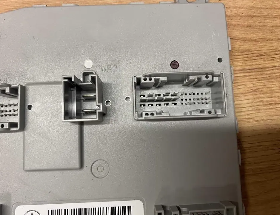 MERCEDES-BENZ C-Class W205/S205/C205 (2014-2023) Другие блоки управления A2059006818 33554990