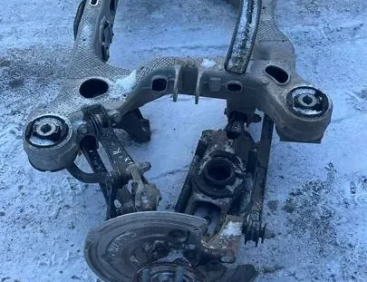 FORD USA Mustang Mach-E 1 generation (2020-2024) Траверс задний LJ9C5K067AC 33567946