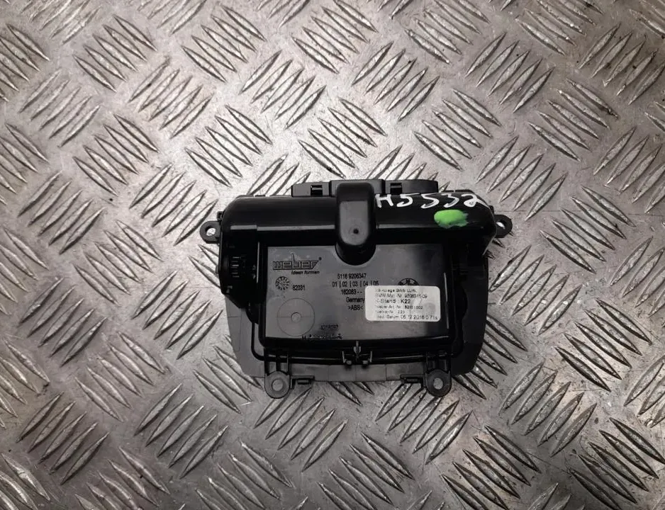 BMW 5 Series F10/F11 (2009-2017) Пепельница 9206347 33603826