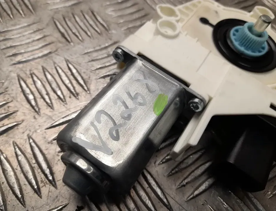 TESLA Model Y 1 generation (2020-2024) Маторчик стеклоподъемника передней левой двери G03482103,A14248112 33605758