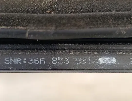 BENTLEY Bentayga 1 generation (2015-2024) Вертикальная отделка передней левой двери 36A853081 33611041