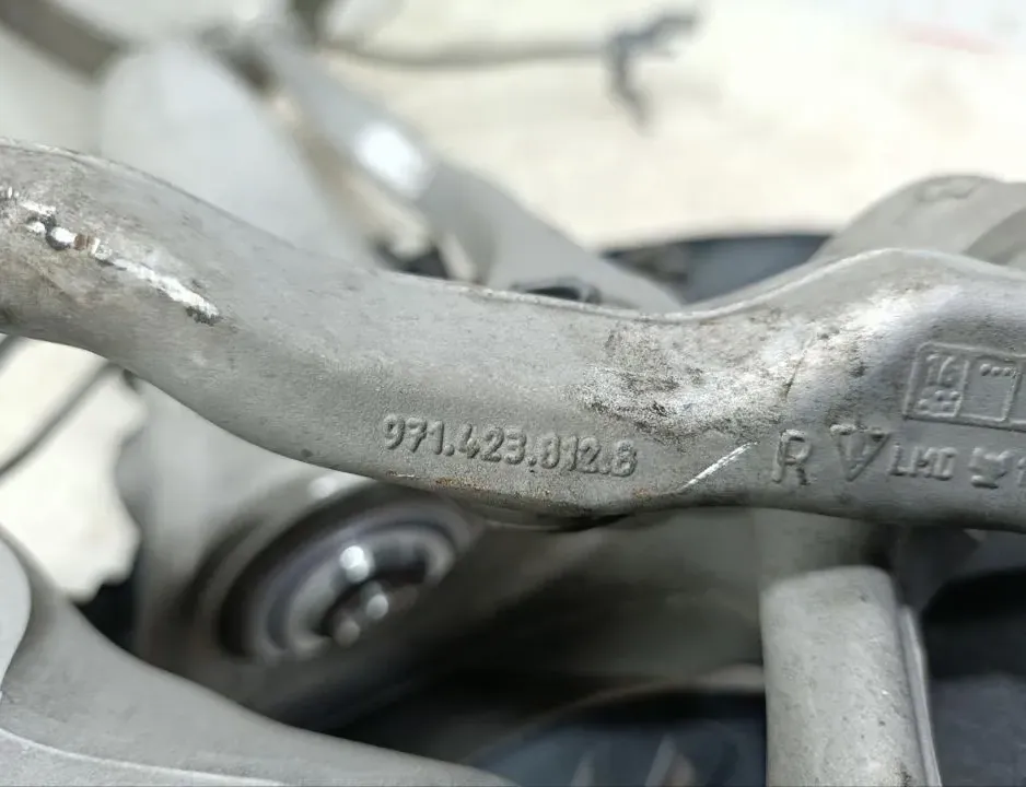 PORSCHE Panamera 971 (2016-2020) Priekšējā kreisā riteņa rumbas vārpsta/stupica 971407246,971407246L,971407047,971407152L,971411318 33694562