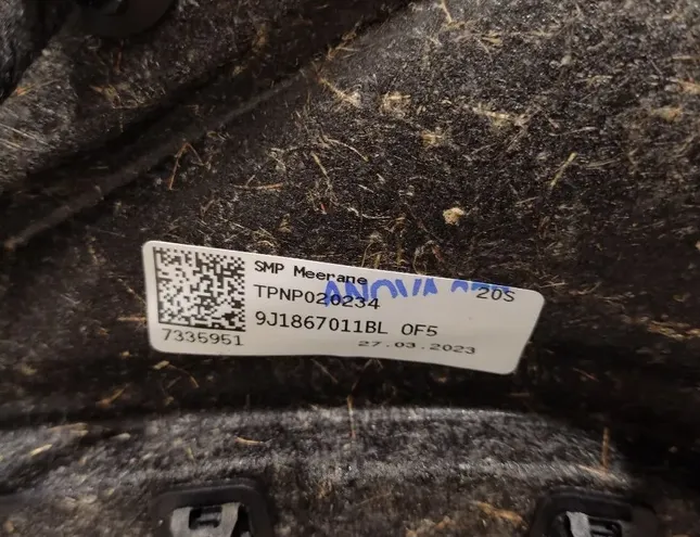 PORSCHE Taycan 1 generation (2019-2023) Обшивка передней левой двери 9J1868819,9J1864601,9J1867011BL,9J1867011 33707560