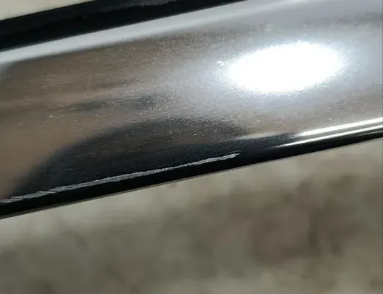 ROLLS-ROYCE Ghost 1 generation (2009-2014) Priekšējo kreiso durvju vertikālā apdare 7200319 33718305