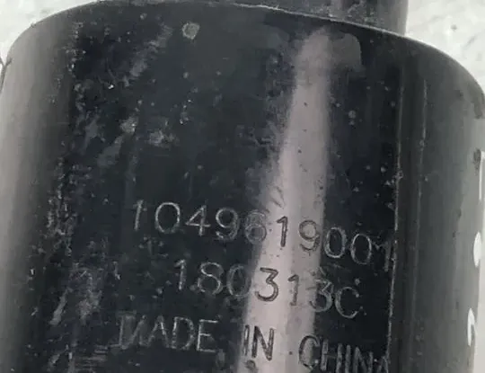 VOLVO V40 2 generation (2012-2020) Windshield/windshield washer pump 1049619001 34206399