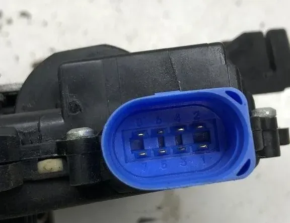 SKODA Roomster 5J  (2010-2015) Front Left Door Lock 3B1837015AR 30592886