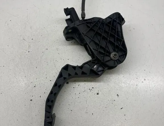 SKODA Octavia 2 generation (2004-2013) Педаль сцепления 1K0721796E,1K1721059DN 33815633