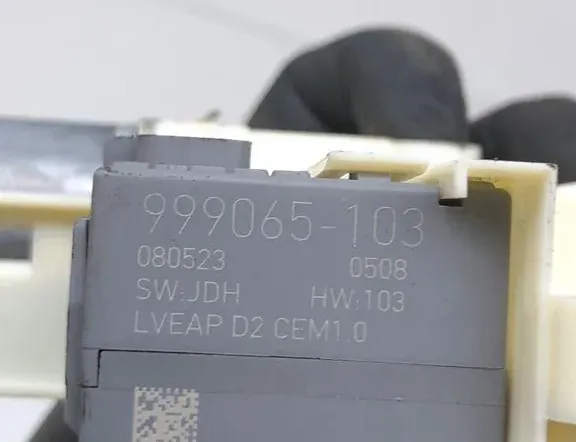 PEUGEOT 307 1 generation (2001-2008) Маторчик стеклоподъемника задней правой двери 999065103 33824934