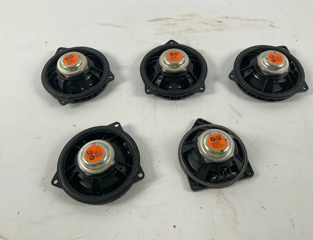 BMW 1 Series F40 (2019-2024) Аудио система 2622468,2622469,2622778,6830433,7948012102,9226358,9362561,5A5CA89 24259958