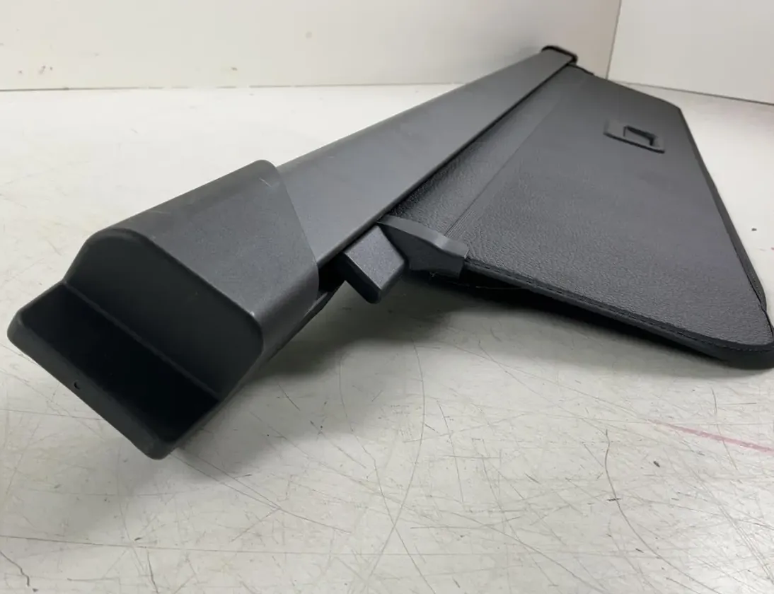 VOLKSWAGEN Touareg 3 generation (2018-2024) Other Body Parts 760867871C 33522236