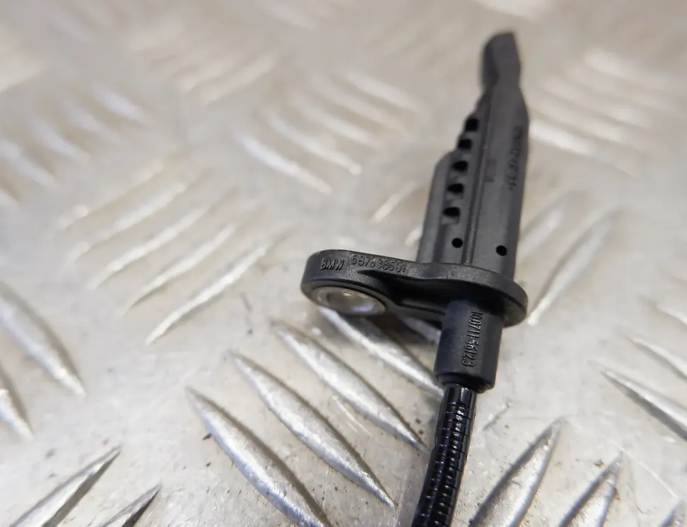 BMW 7 Series G11/G12 (2015-2023) Датчик АБС задний правый 6875386 33598057