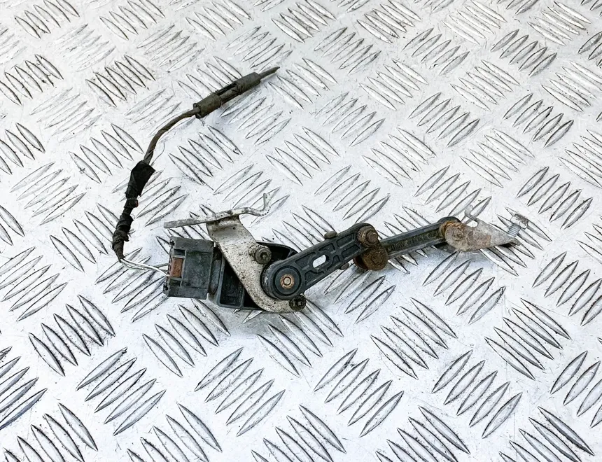 BMW 7 Series F01/F02 (2008-2015) Priekšējais kreisais līmeņa sensors ABE52150,6860843,6778263 10602097