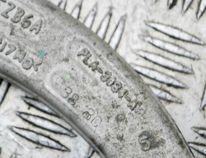 LAND ROVER Range Rover Sport 2 generation (2013-2022) Верхний рычаг передний правый PLA-3084-A 14624459