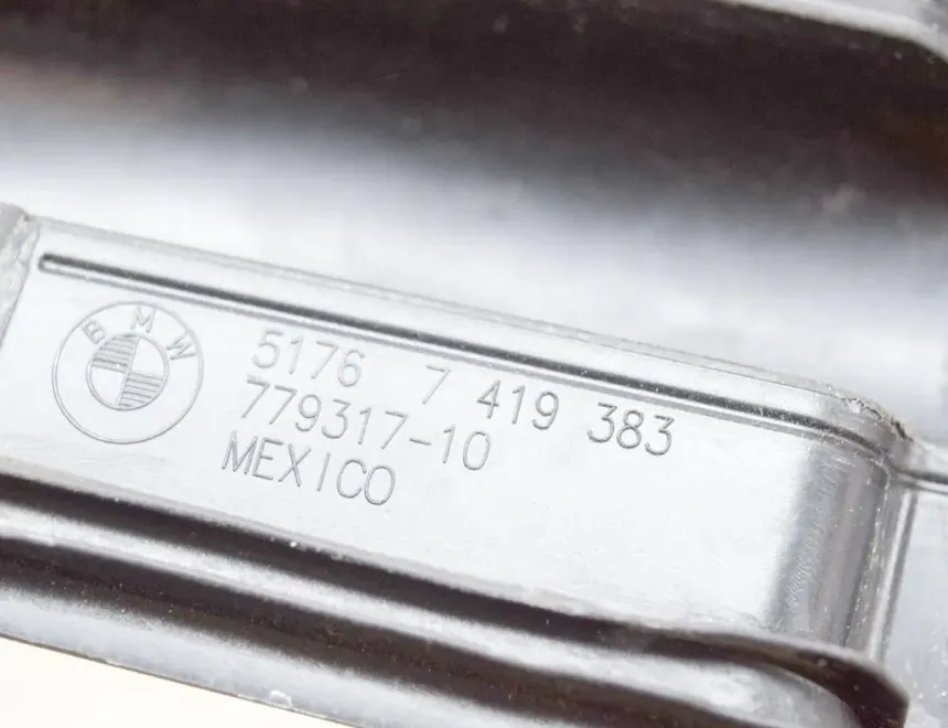 BMW 3 Series G20/G21/G28 (2018-2024) Engine Cover Rubber 7419383 14687903