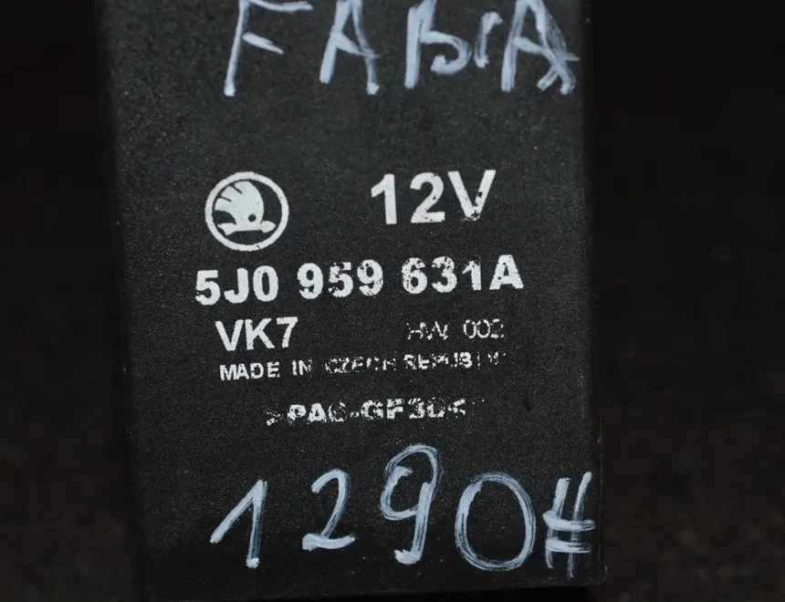 SKODA Fabia 6Y (1999-2007) Citau veidu vadības bloki 5J0959631A 30732488