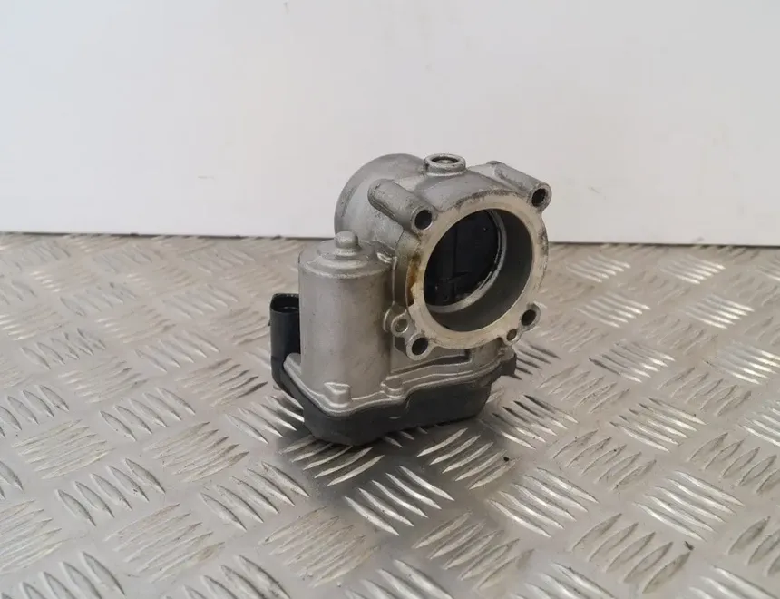 VOLKSWAGEN Tiguan 1 generation (2007-2017) Droseļvārsts 03C133062S 2315453