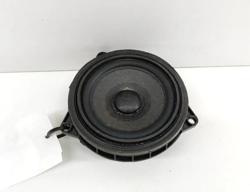 BMW i4 1 generation (2021-2024) Aizmugurējo kreiso durvju skaļrunis 2622469 23676812