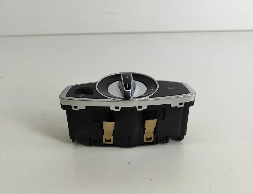 MERCEDES-BENZ GLC 253 (2015-2019) Headlight Switch Control Unit A2059057007 25163796