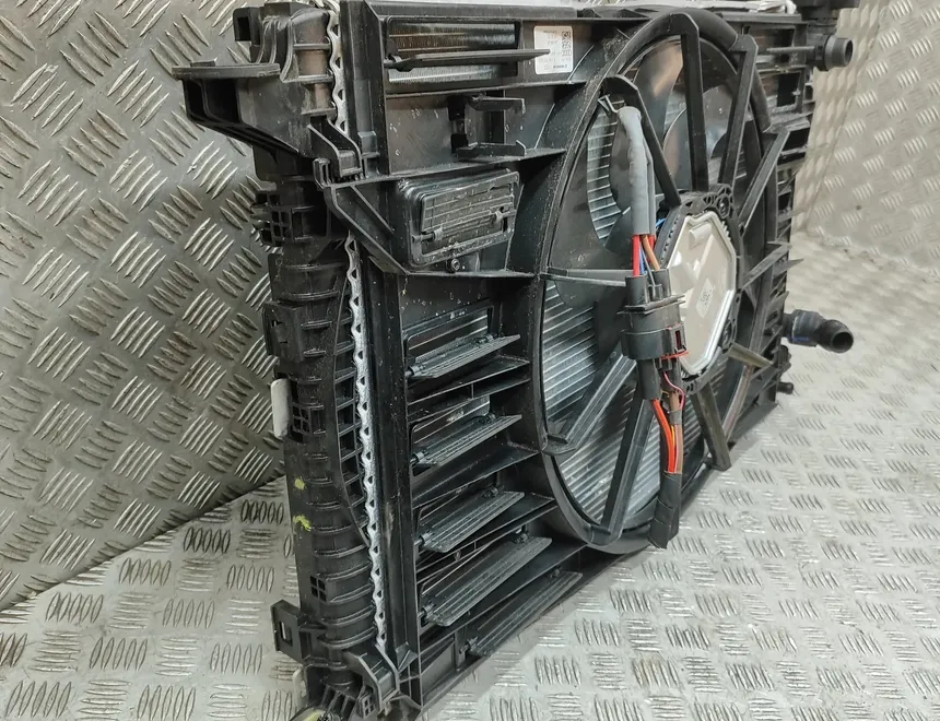 AUDI A6 C8/4K (2018-2024) Система охлаждения 8W0121003B,0130707410,8W0959455T,1137328524,8W0121251AK 31047166