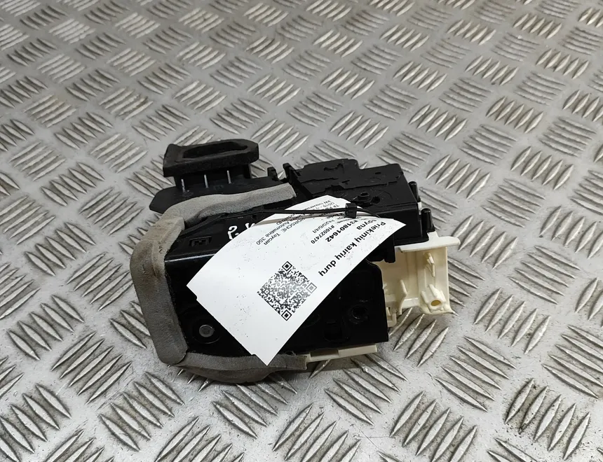 PORSCHE Taycan 1 generation (2019-2023) Front Left Door Lock 4N2837015 31801642