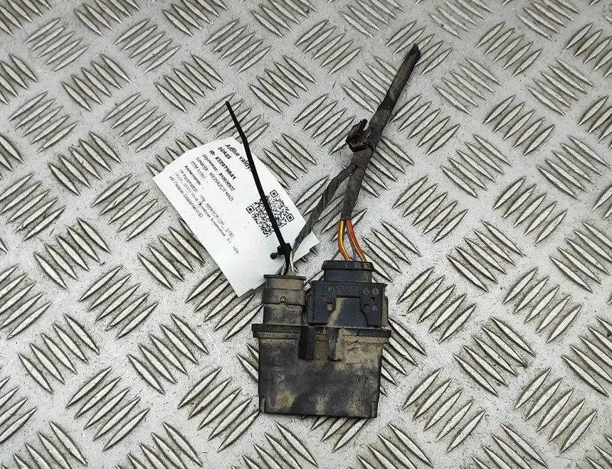 VOLKSWAGEN Amarok 1 generation (2010-2022) Блок управления AdBlue 7N0941329,0444050137,1724107-05 32979841