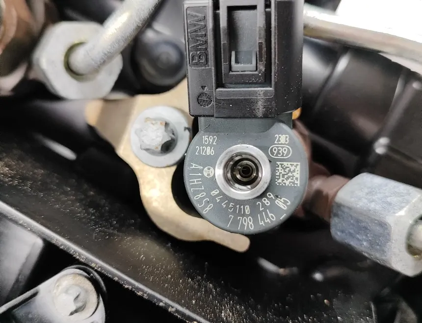 BMW 3 Series F30/F31 (2011-2020) Двигатель n47d20c,N47D20C 33051280