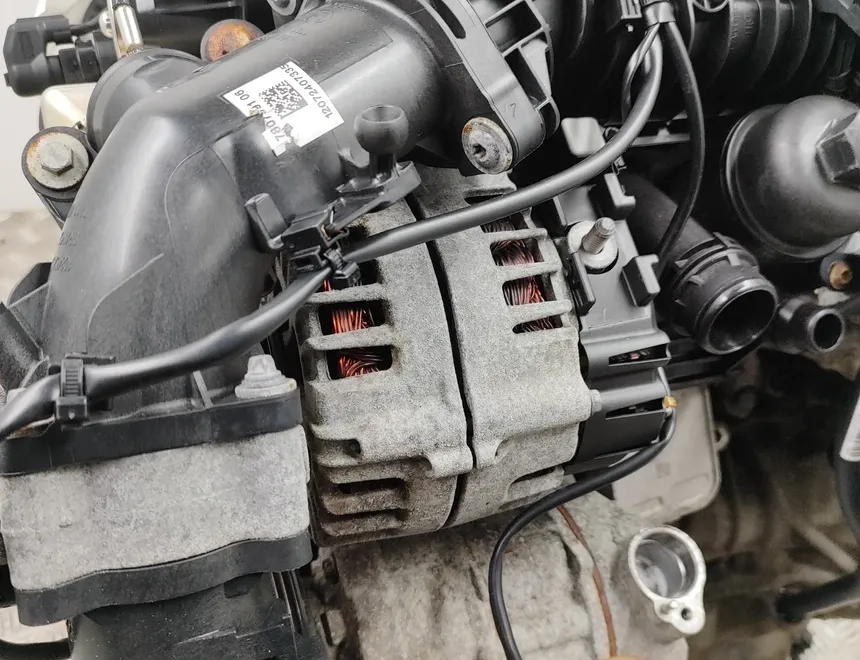 BMW X1 E84 (2009-2015) Двигатель N47D20C 33061219