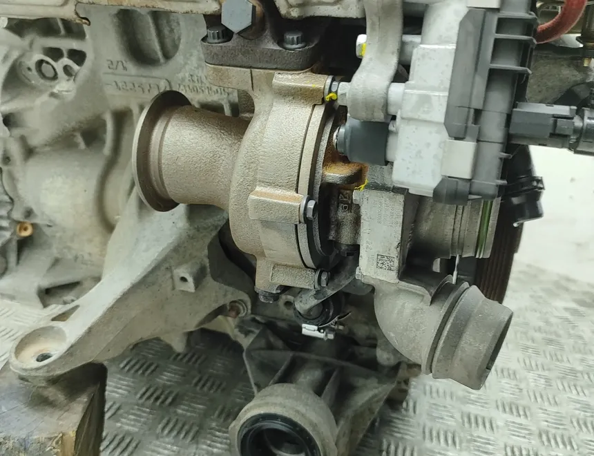 BMW X1 E84 (2009-2015) Двигатель N47D20C 33061219