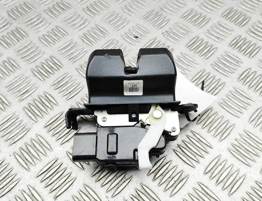 KIA Optima 4 generation (2015-2020) Aizmugurējā bagāžnieka slēdzene 81230-D4300 33070481