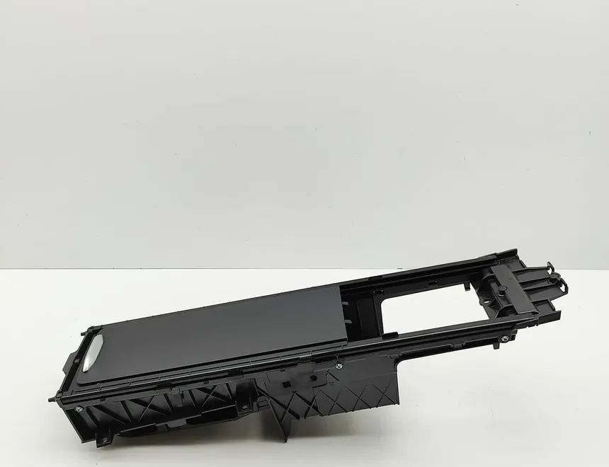 LAND ROVER Discovery 5 generation (2016-2024) Glāžu turētājs MY42-048196-A,MY42-048196-B,MY42-048196-AB 33084321